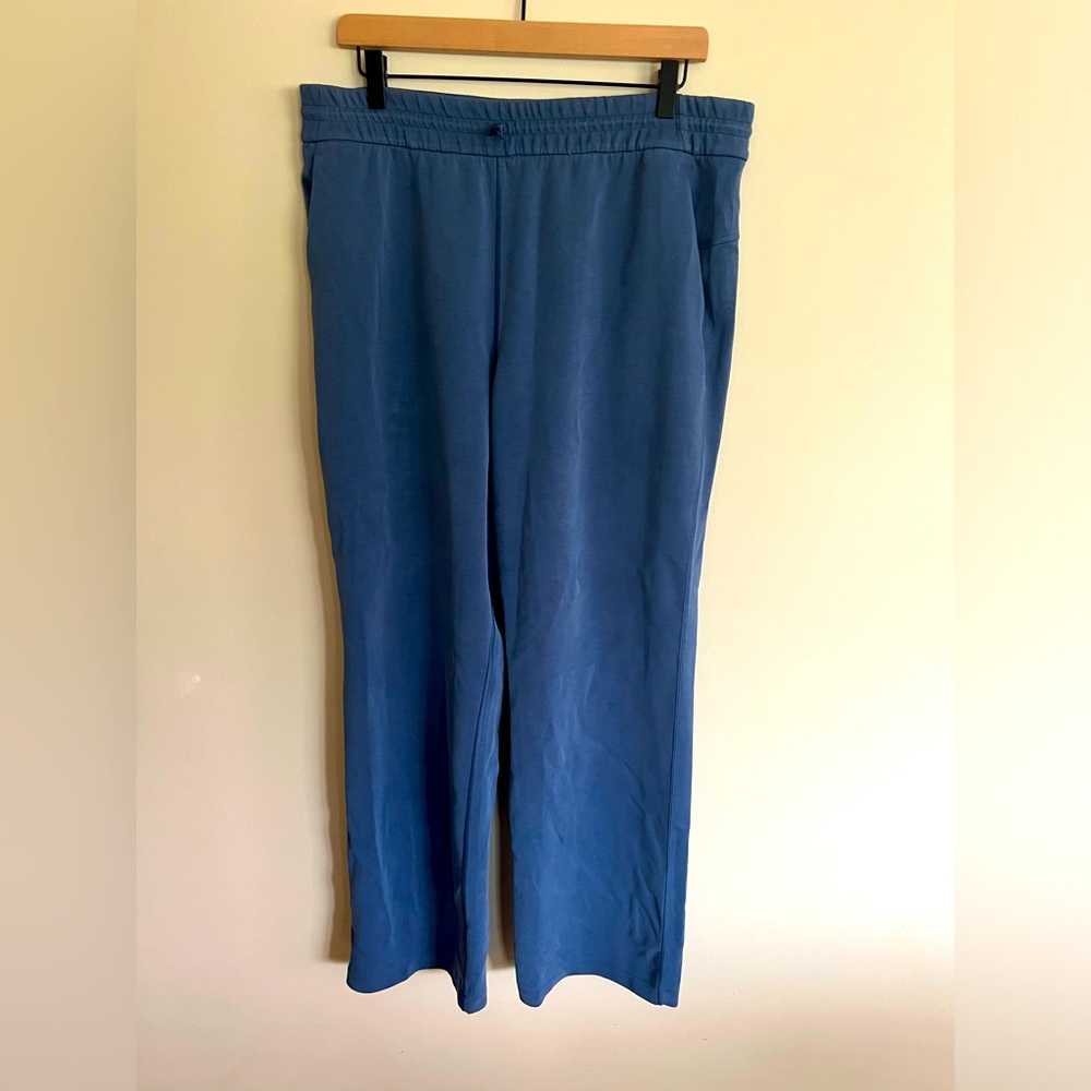 Lululemon Softstreme High Rise Pant- Regular Length- Oasis Blue